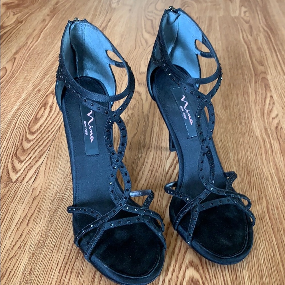 NINA NEW YORK Classy Embellished High Heels